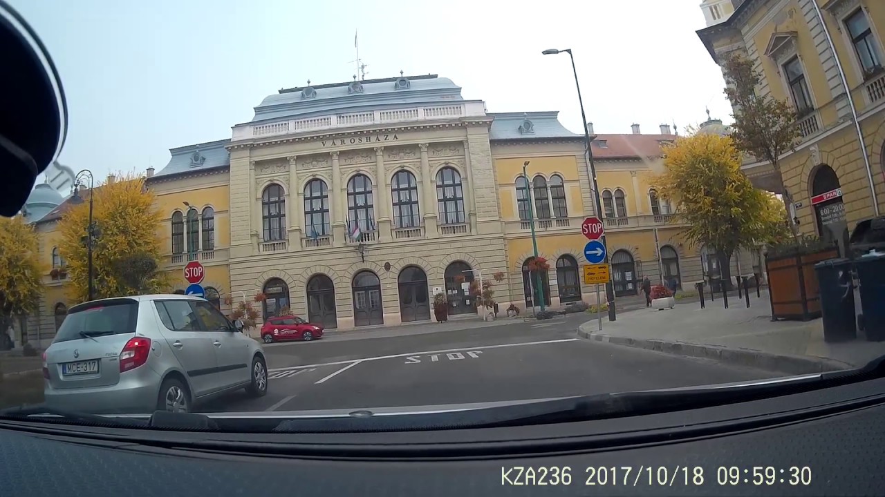 Forgalmi vezetési óra 1- Bálint Márk forgalomban ( részlet ). Helyszín : Cegléd