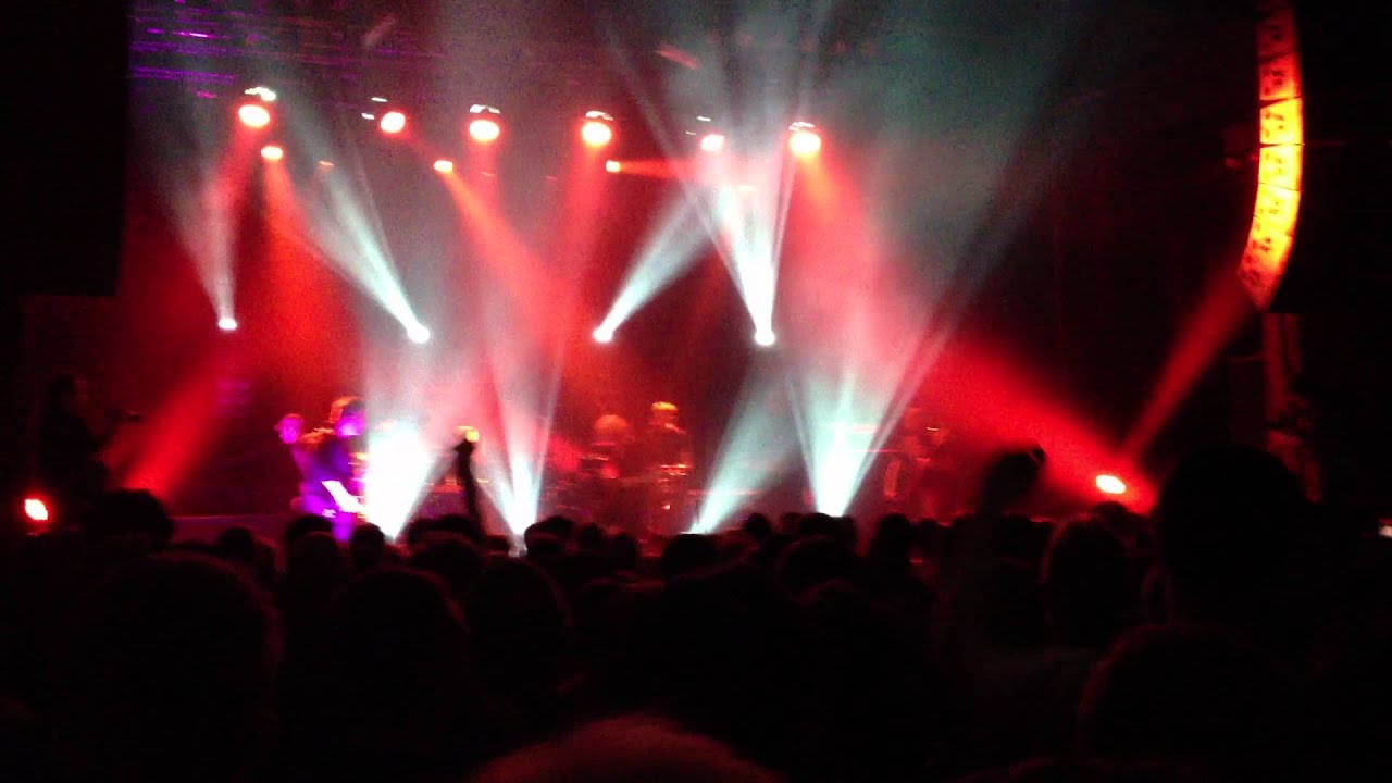 I Mother Earth - One More Astronaut - Thursday Reunion Show