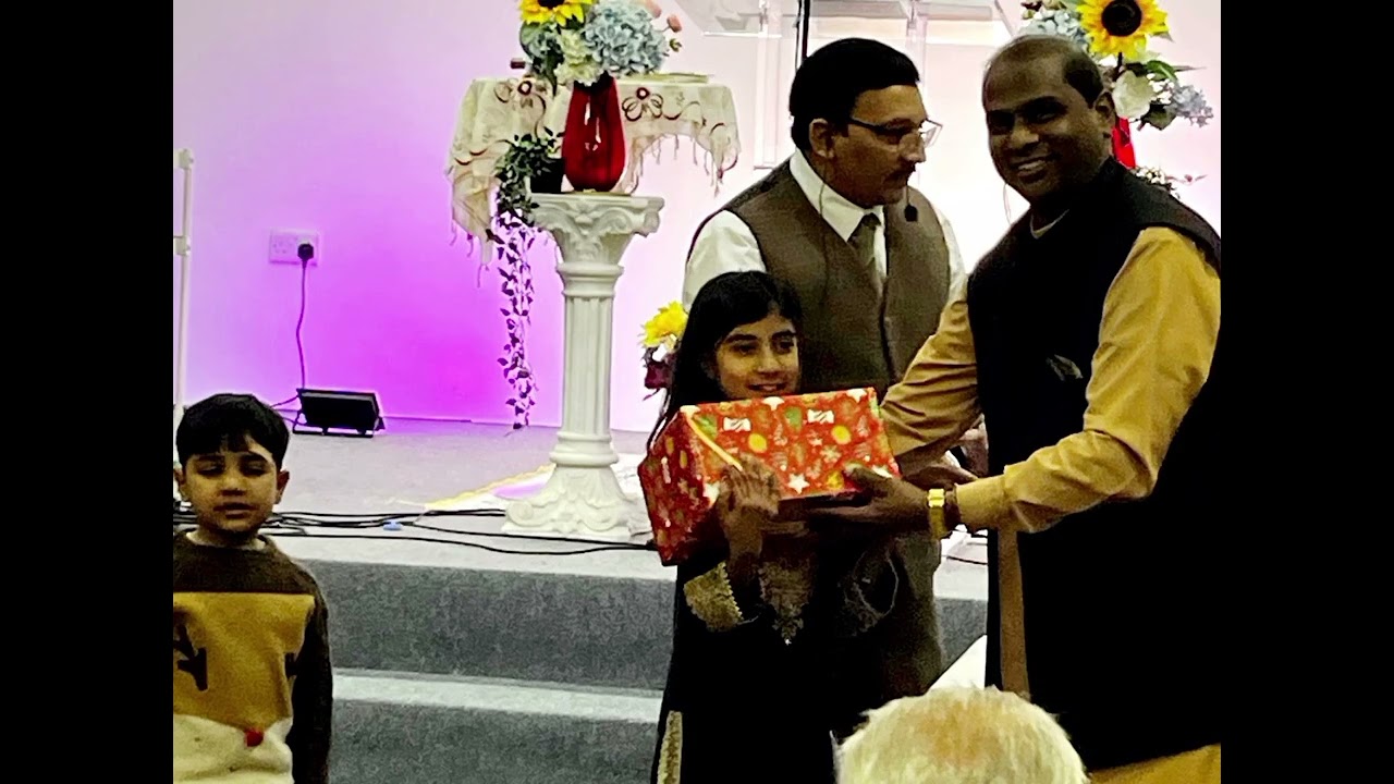 BY the grace of God a very blessed Christmas Celebrations at Hebron Asian Church Walsall, UK 🌲✝️🇵🇰🇬🇧