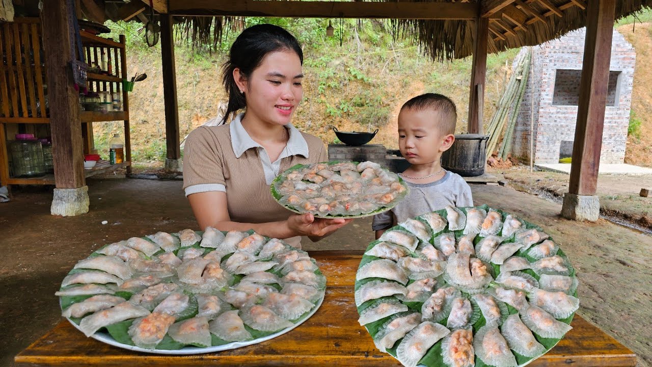 How to Make Delicious Shrimp and Meat Filled Tapioca Cakes to Sell at the Market.