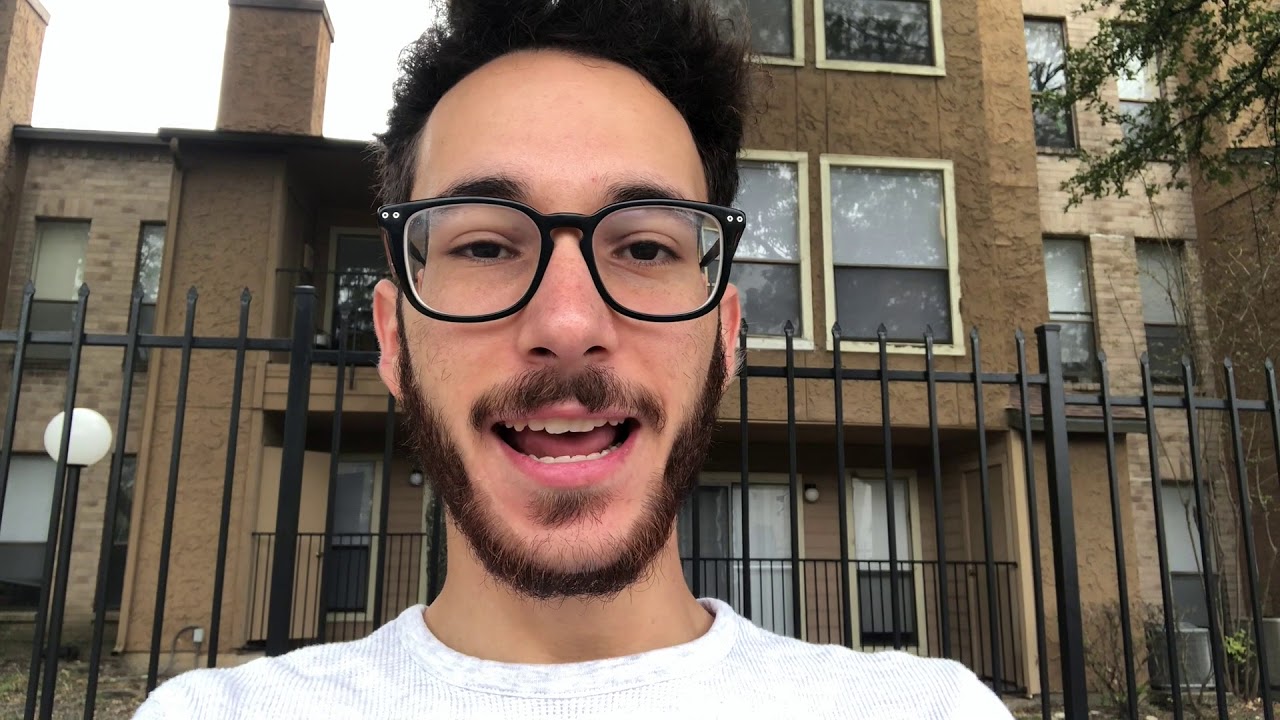 Moving to Austin: Getting an SSN & Apartment Tour