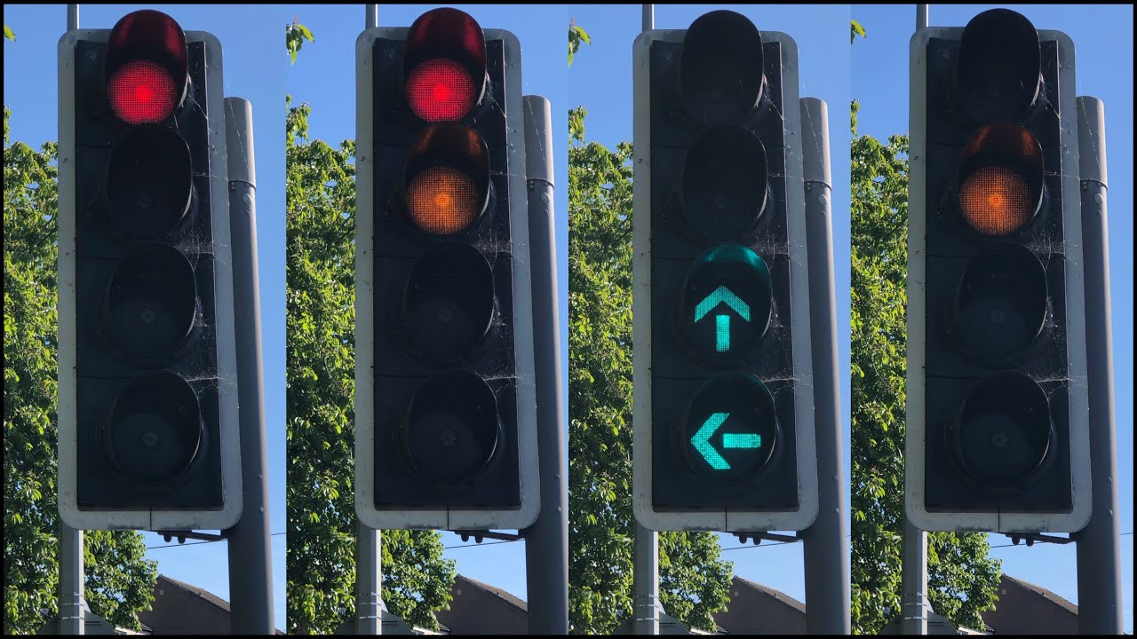 Thetford: London Road J/O St Nicholas Street, Siemens Helios CLS Traffic Lights