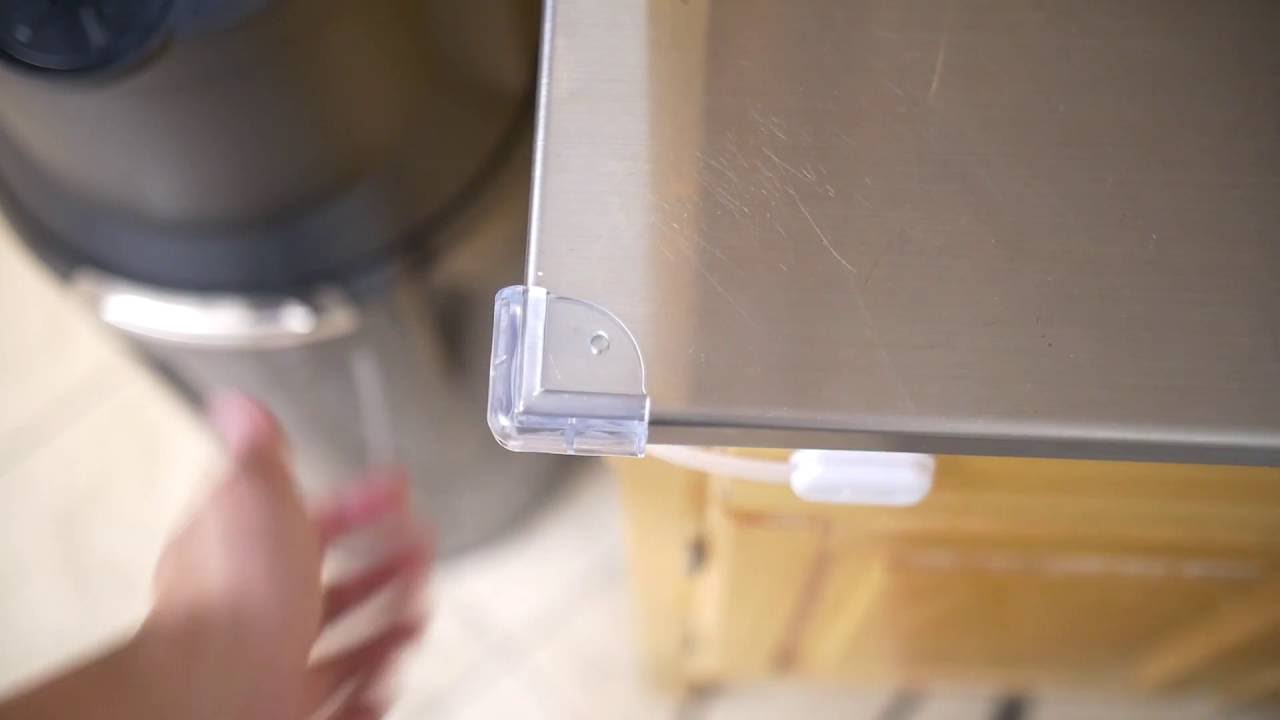 New little One - How to install the corner guards.