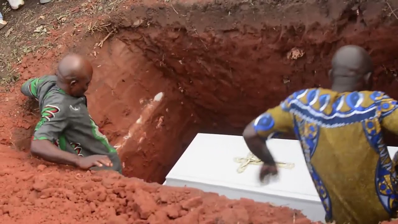 Mrs Itoya Maria Burial Ceremony Interment
