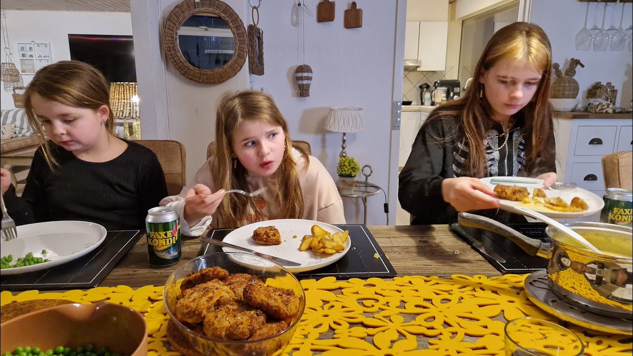 Nadia & Malle HAR HEMMELIGHEDER🙊Aftensmad med familien🥰