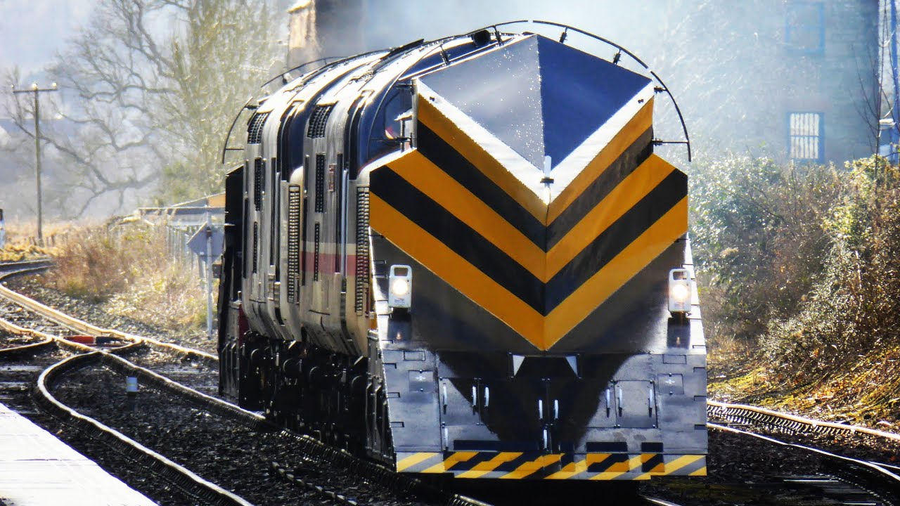Independent ZZA Snow ploughs at Dingwall