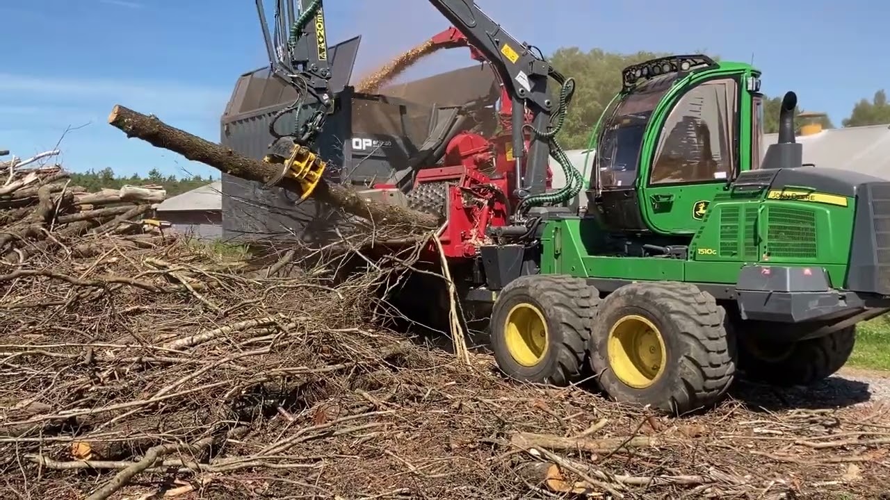 Erjo 9/93 Wood chipper