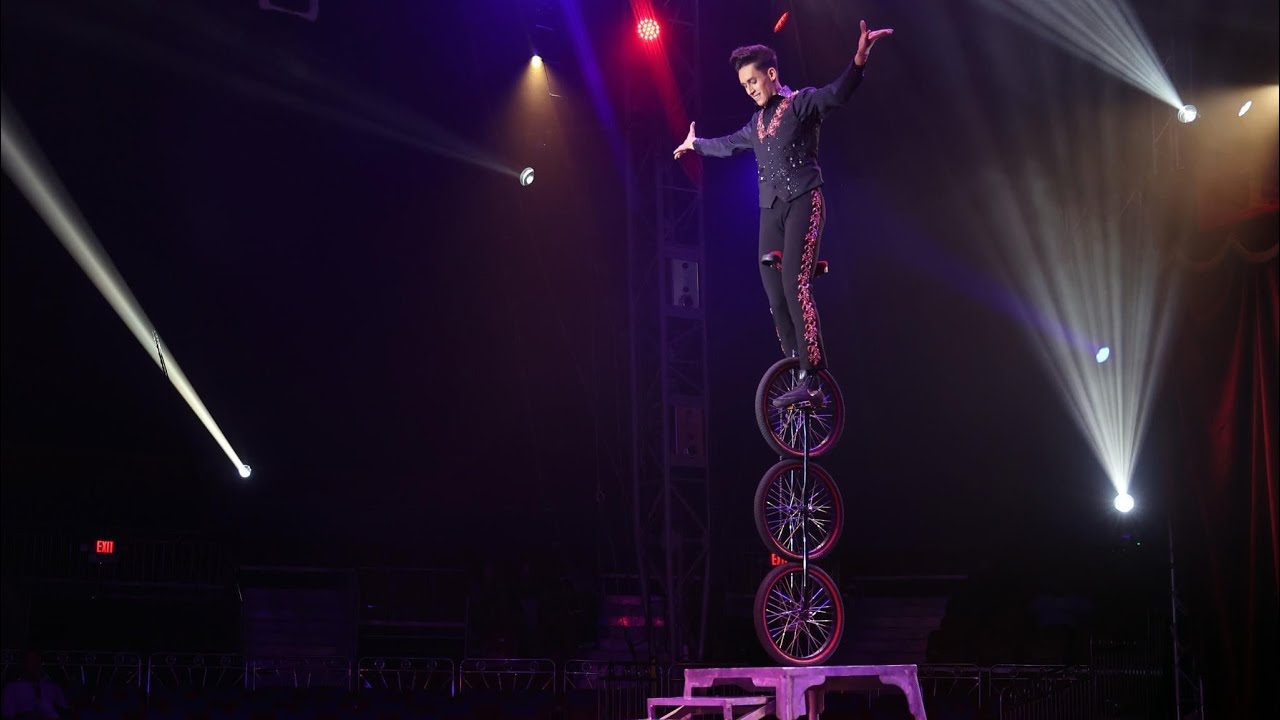 Sebastian Videla’s unicycle act , at the international circus festival of Las Vegas