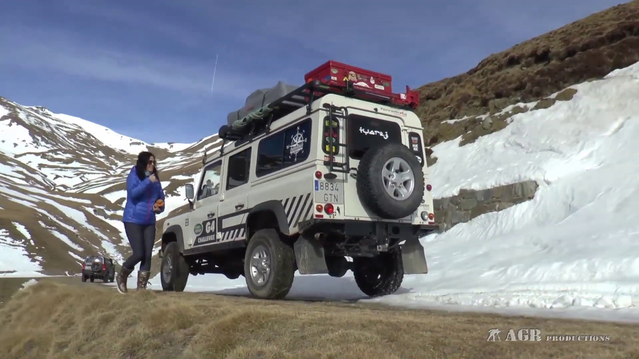 LAND ROVERS SNOW OFF ROAD 4WD WITH FRIENDS-LAND ROVERS EN LA NIEVE 4X4 CON AMIGOS