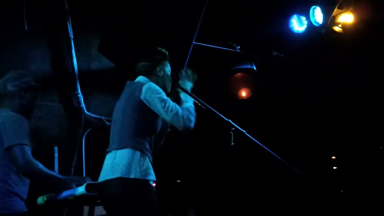 Emily King “Distance” live at Tammany Hall songwriters showcase 2013