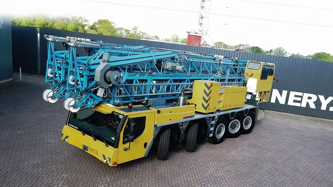 The Impressive Performance Compact Crane