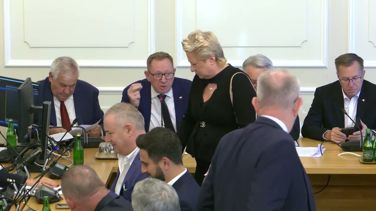 Komisja Rolnictwa: informacja Ministra na temat trudnej sytuacji w Rolnictwie. [ODRZUCONA]
