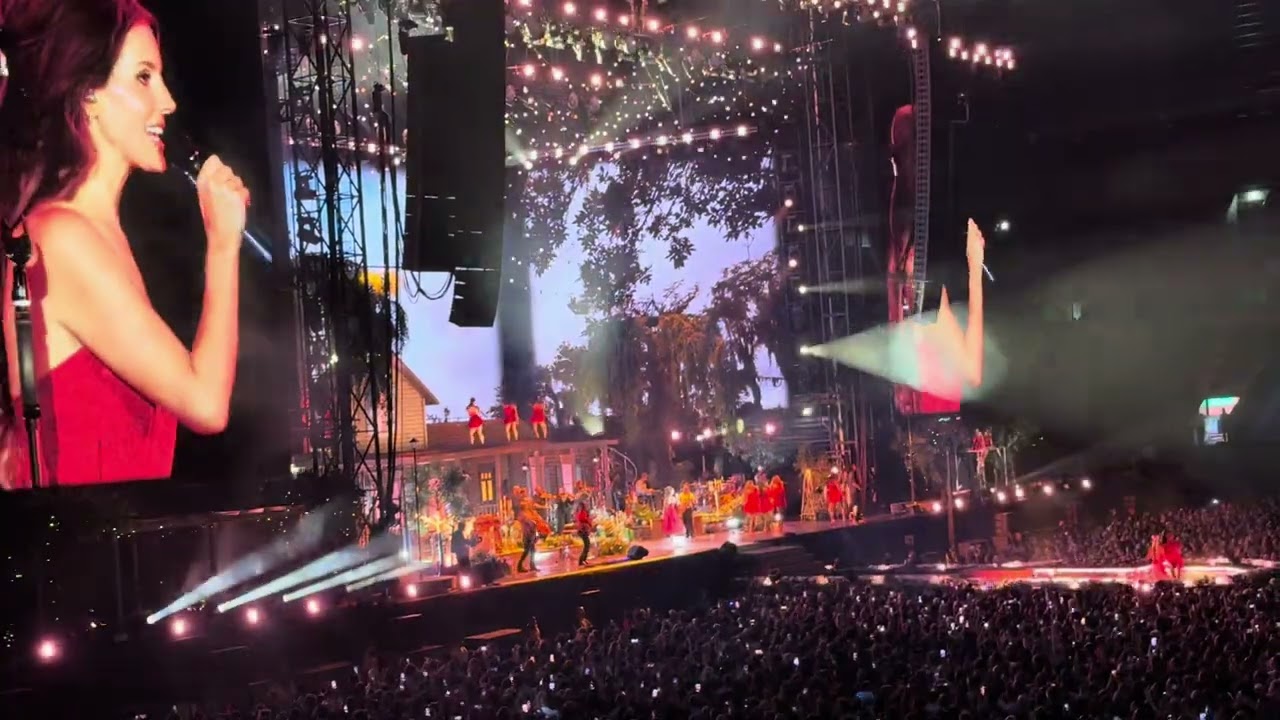 Take Me Home, Country Road - Lana Del Ray [28.06.25] Anfield Stadium - Liverpool