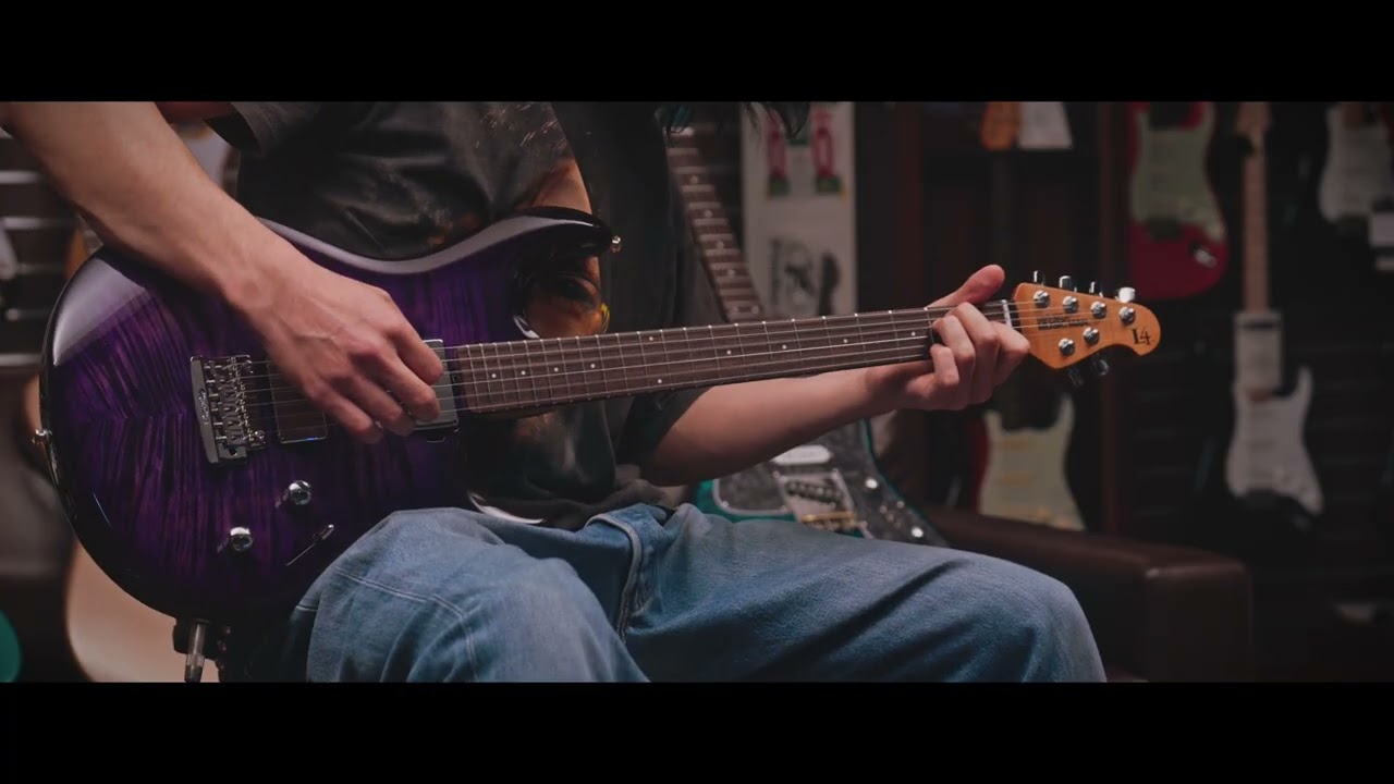 MUSICMAN Luke 4 Maple Top HH / Grape Slushie