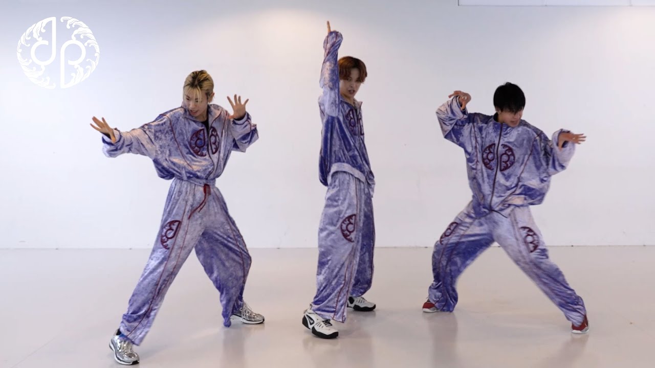 龍宮城&nbsp;/&nbsp;SEAFOOD&nbsp;-Dance&nbsp;Practice-