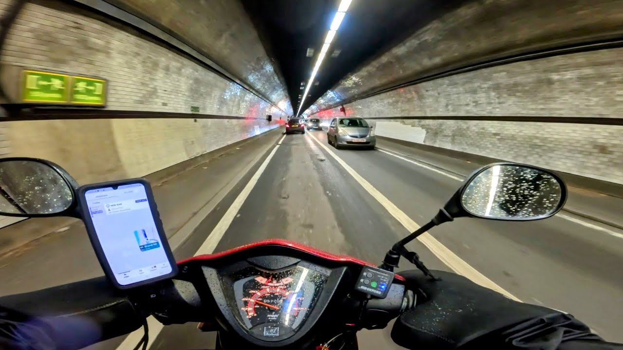 £120 daytime? Central London POV courier shift. Deliveroo | Gophr | Uber Eats