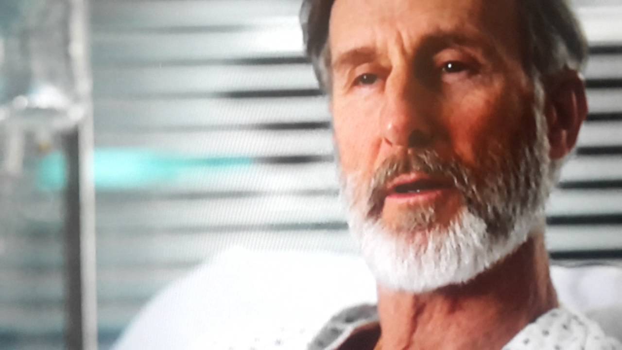 James Cromwell - Bishop Stewart - ER S7 E11 Rock, Paper, Scissors (2001)