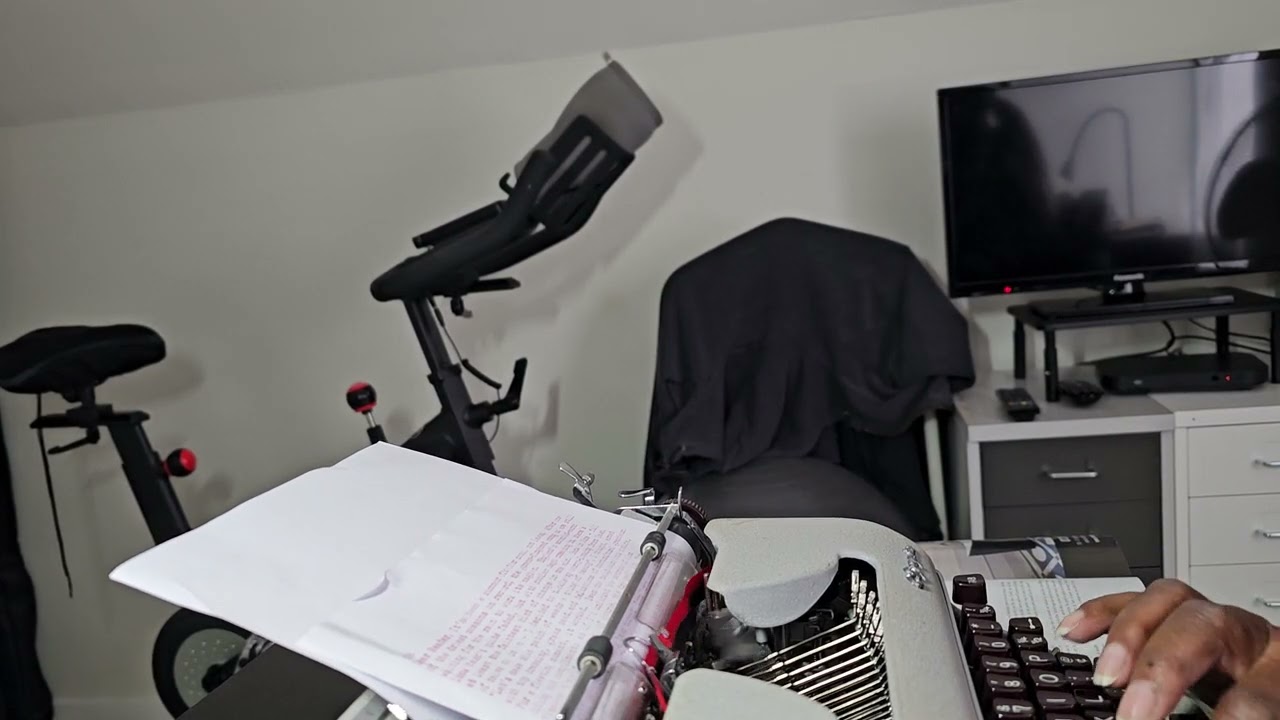 ASMR Olympia manual typewriter 
