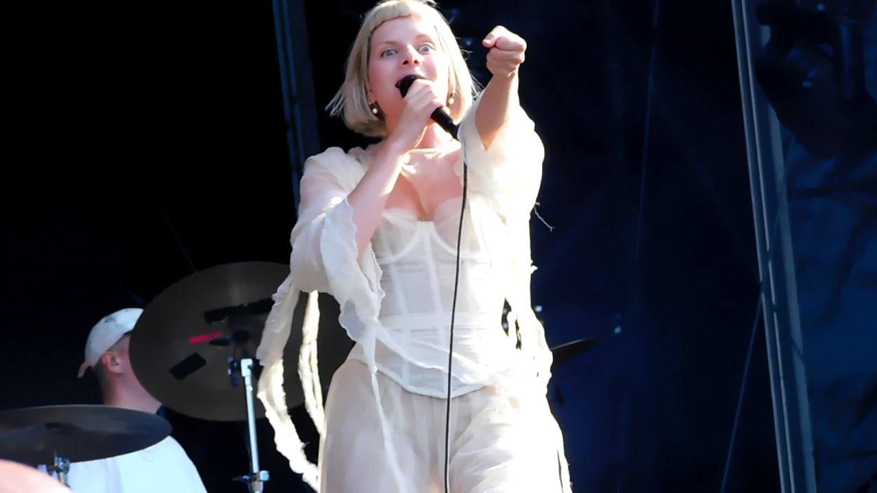 AURORA at Rock En Seine (Paris) 2022