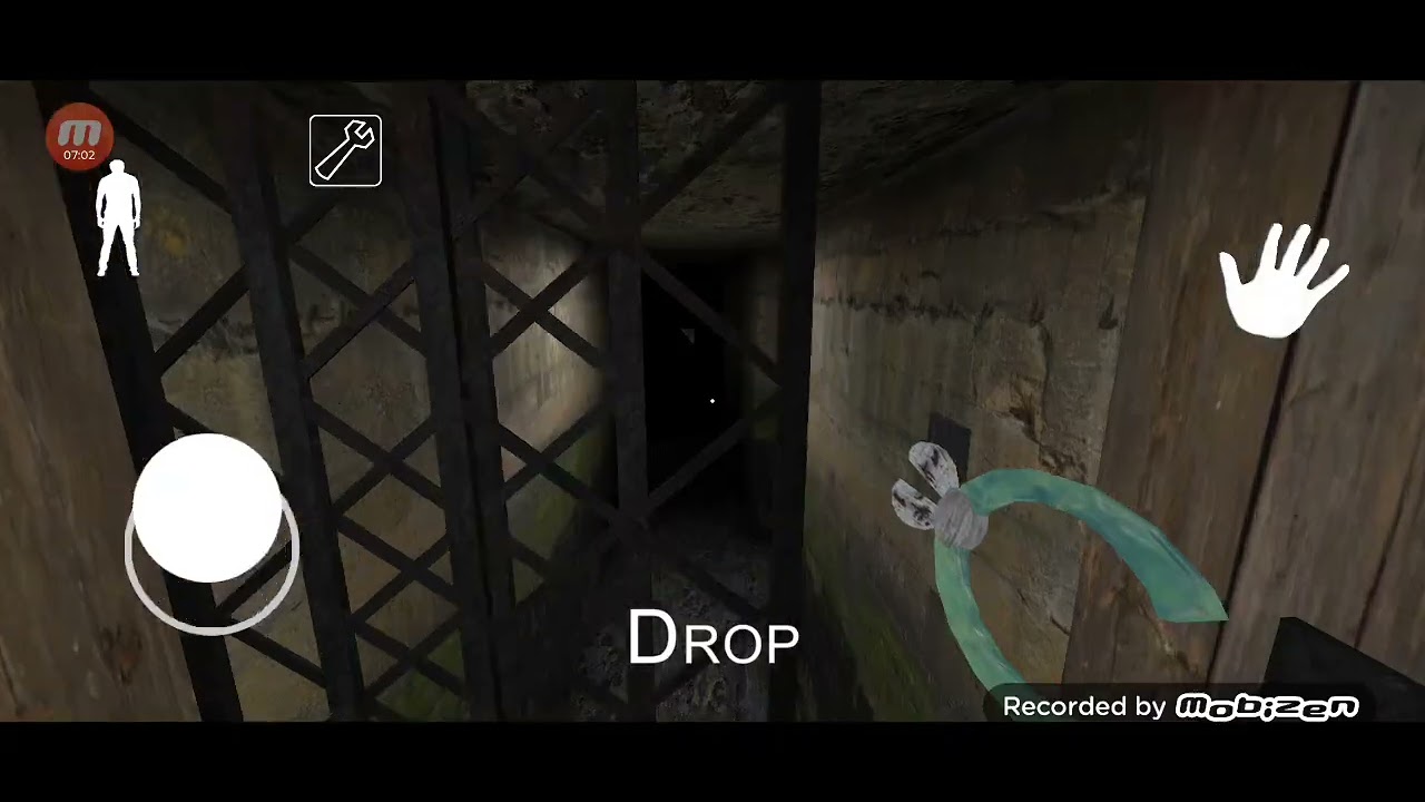 Eu jogando granny só pra zoar kkkk
