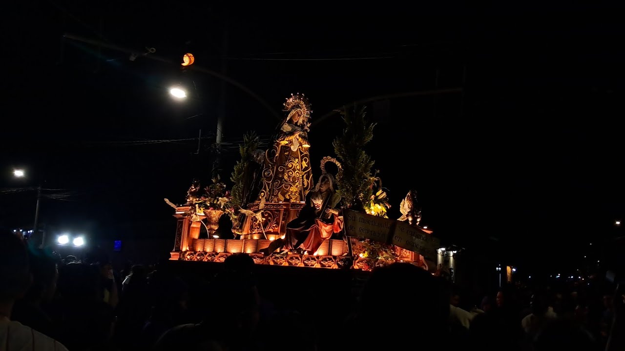 Paso Procesional: de la Santisima Virgen de Dolores de Santa Ana 2,026