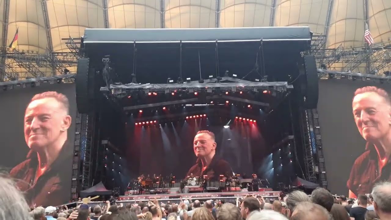 Bruce Springsteen & The E Street Band - Hamburg 15 July 2023