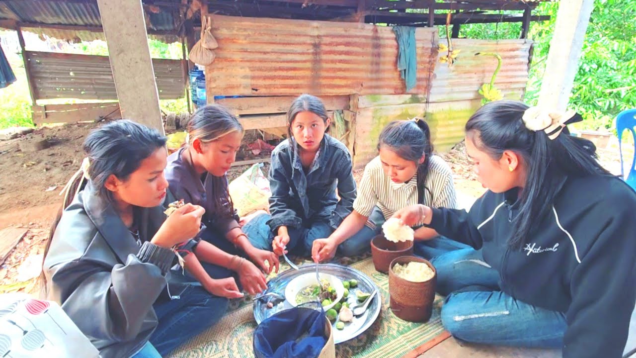 กินข้าวเที่ยงกับห้าสาวที่บ้านลุง15 มีนาคม ค.ศ. 2026