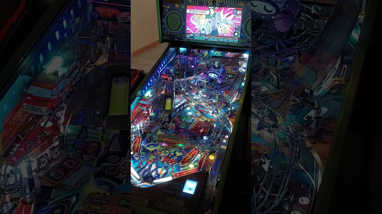Foo Fighters LE pinball