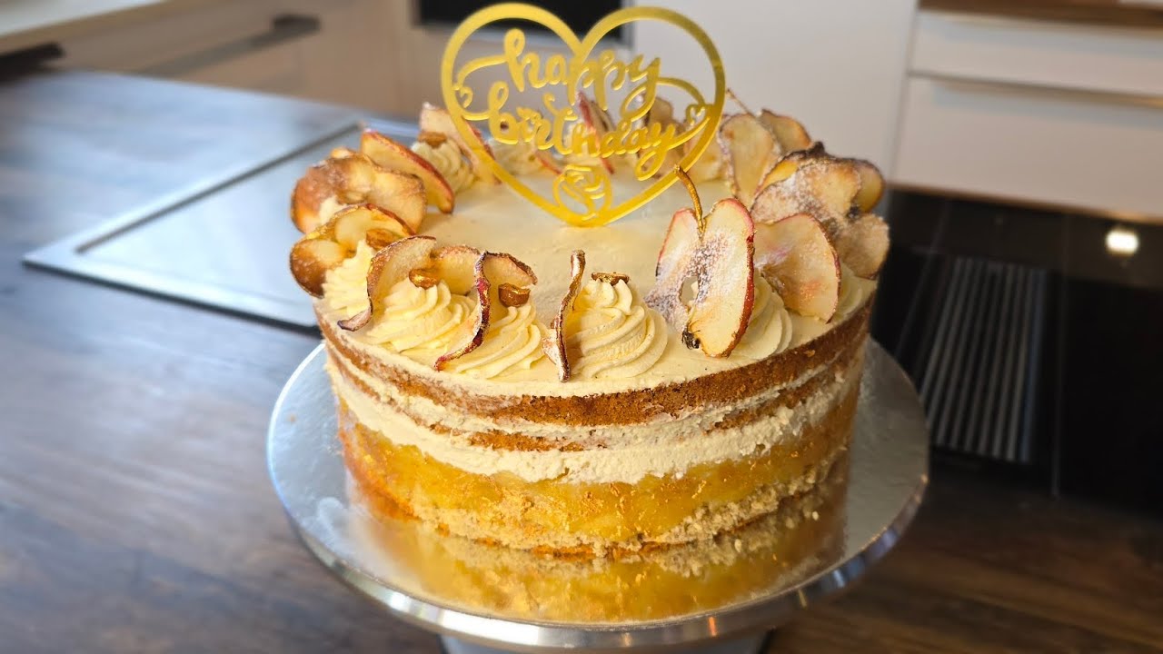 Apfel Torte mit Vanille & Haselnüssen 🍎 Naked apple vanilla cake with hazelnuts