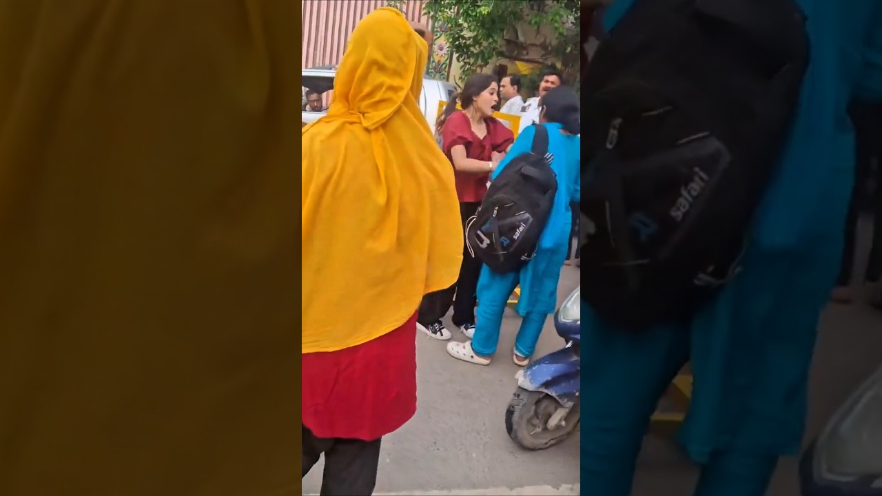 Very Disturbed Video From Mathura 🥺😢🙏@mathura.police#mathura #disturbed #emotional #rep #bodyshaming