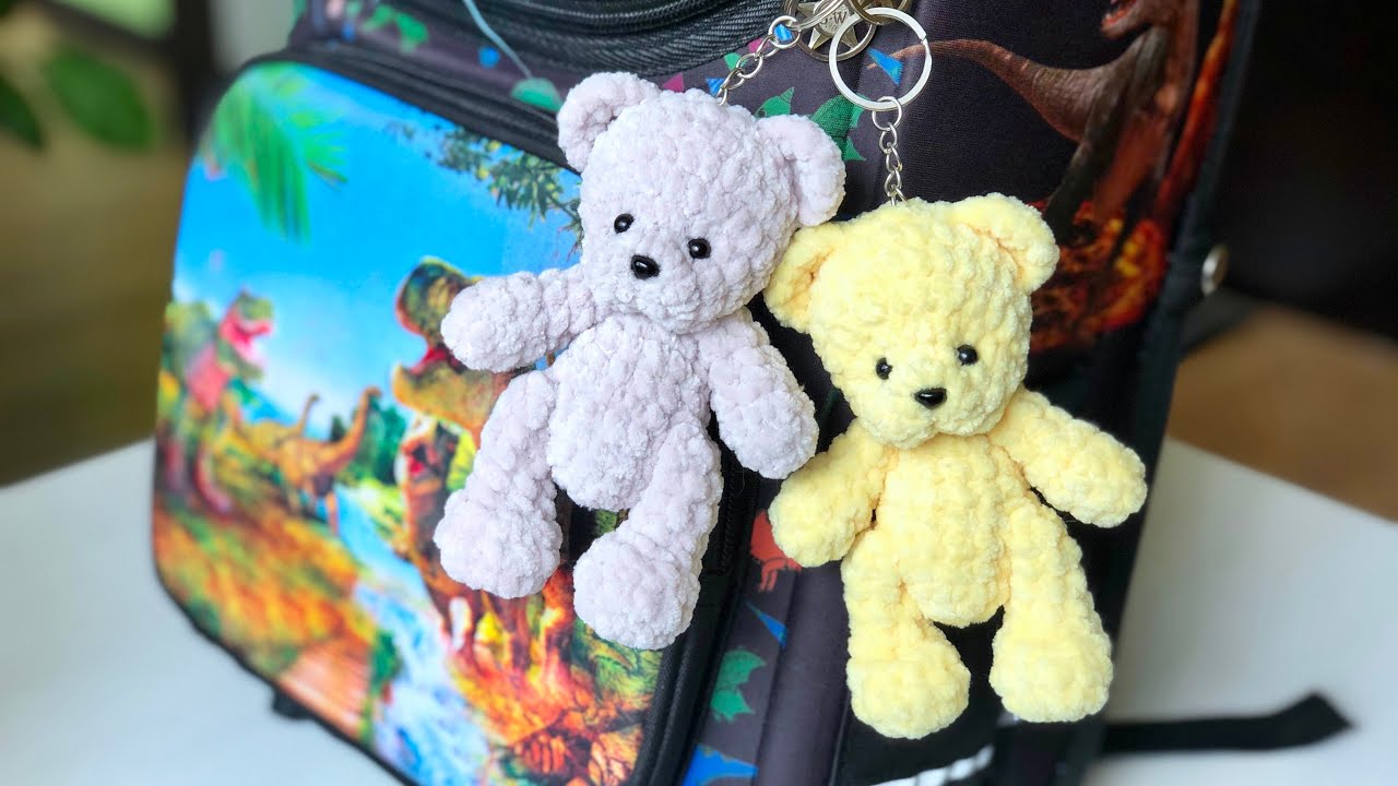 Вязаный мишка крючком 🧸 / Брелок на рюкзак / Мастер-класс🧸