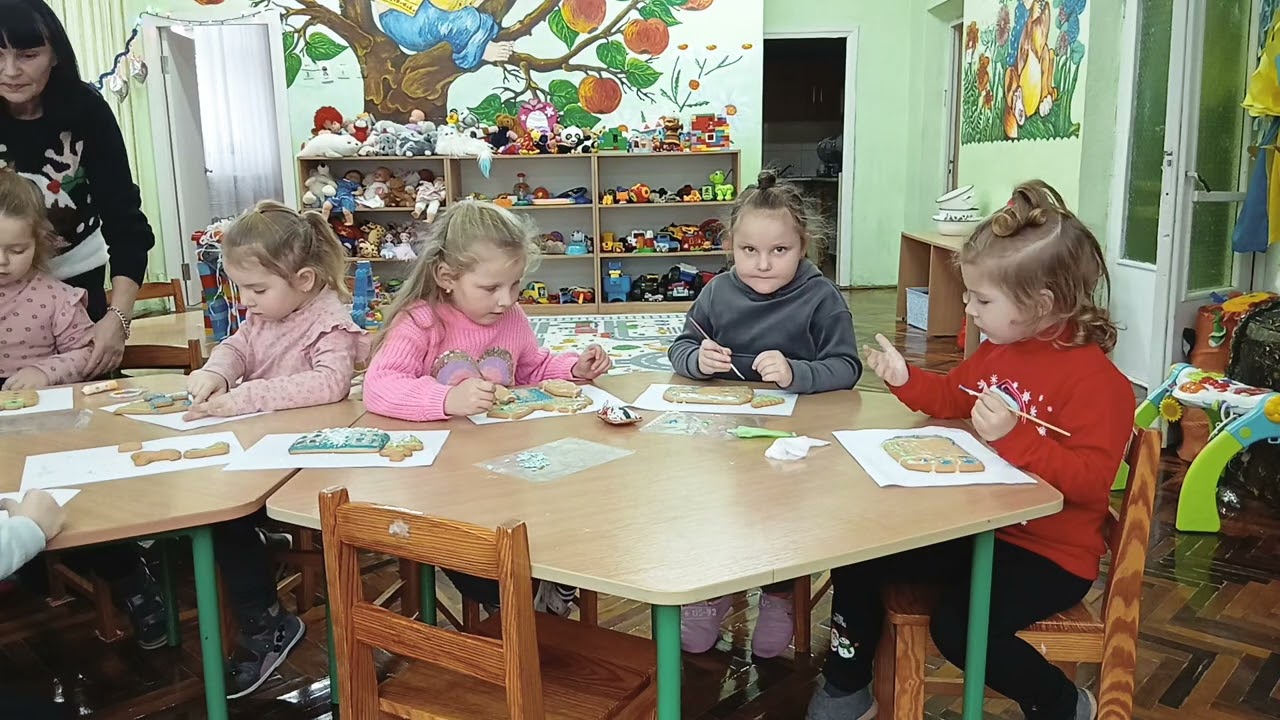 День Пряничних Будиночків у середній групі 