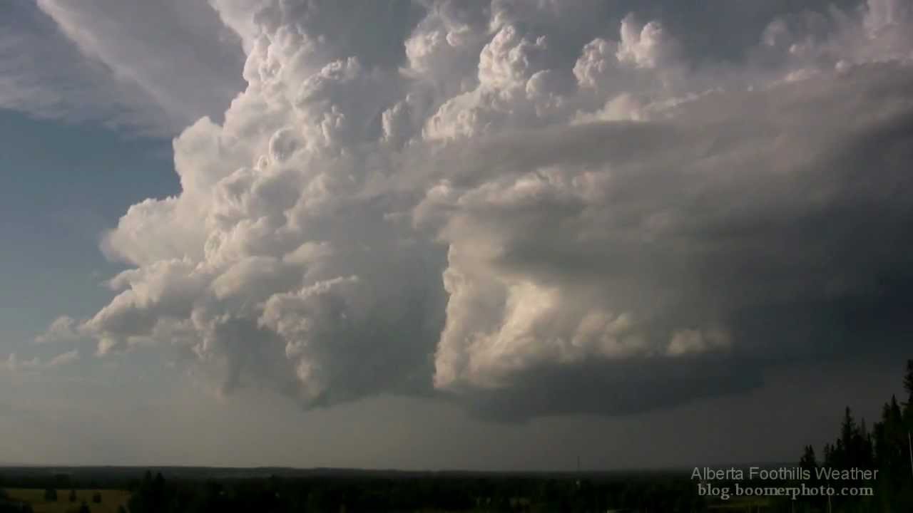 Alberta foothills supercell timelapse August 13, 2011