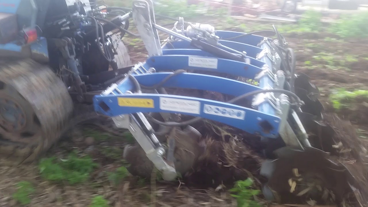 Aratro a dischi tipo vigneto