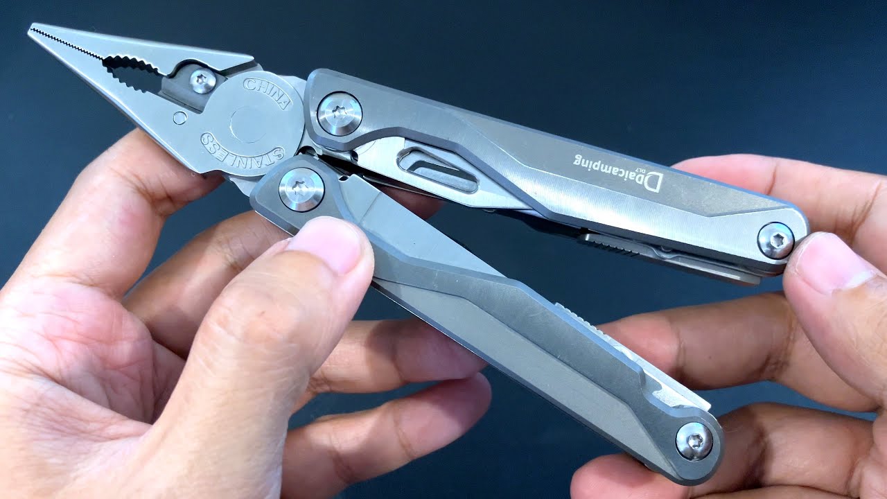 Daicamping DL7 19-in-1 Titanium Multi-Tool: Charge of the Chinese Multi-Tools