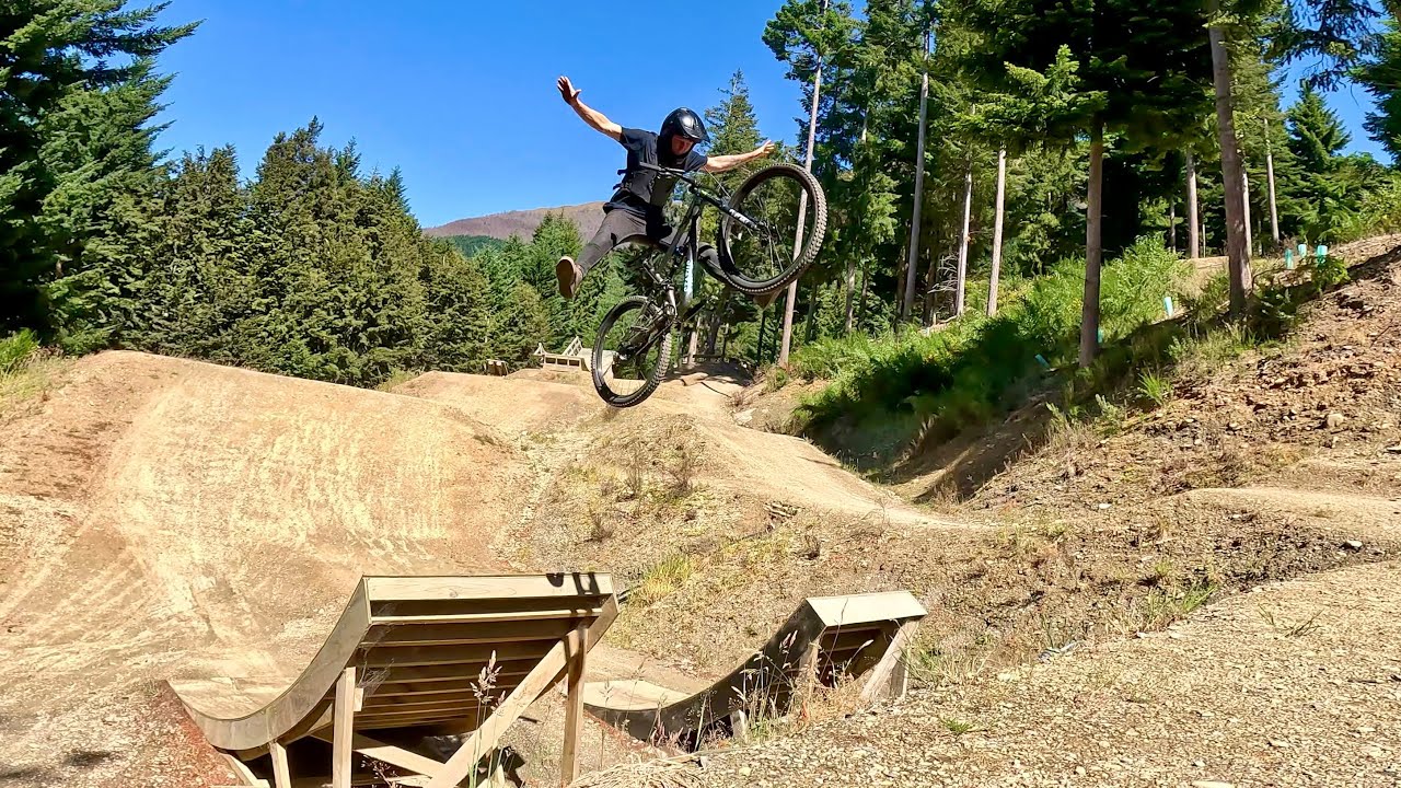 Mcnearly Gnarly + Mini Dream - New Zealand's Best MTB Jumps?!