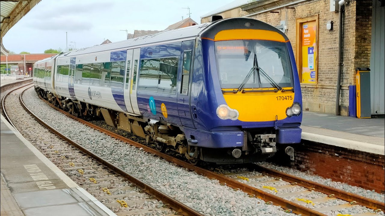 Trains at Bridlington - 19/05/2022