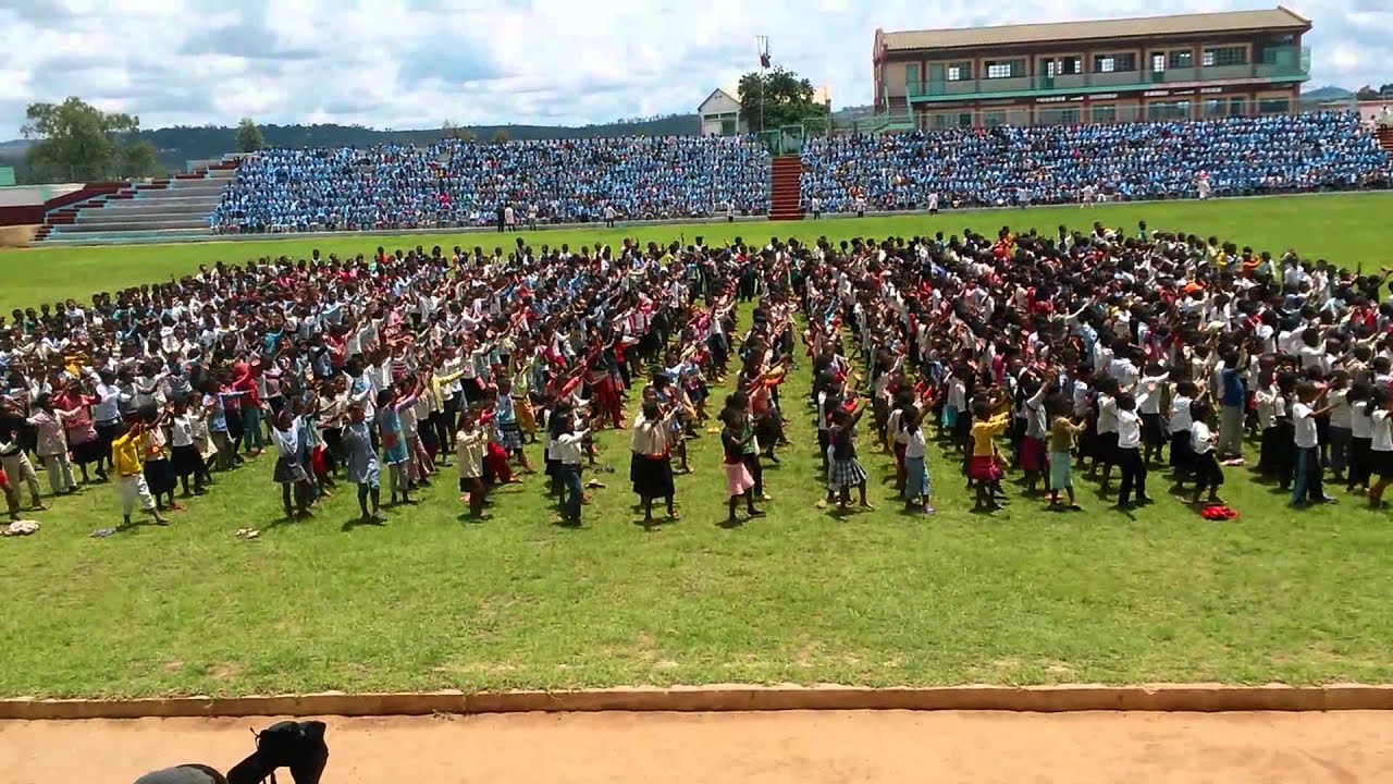 Les enfants disciplinés d'Akamasoa