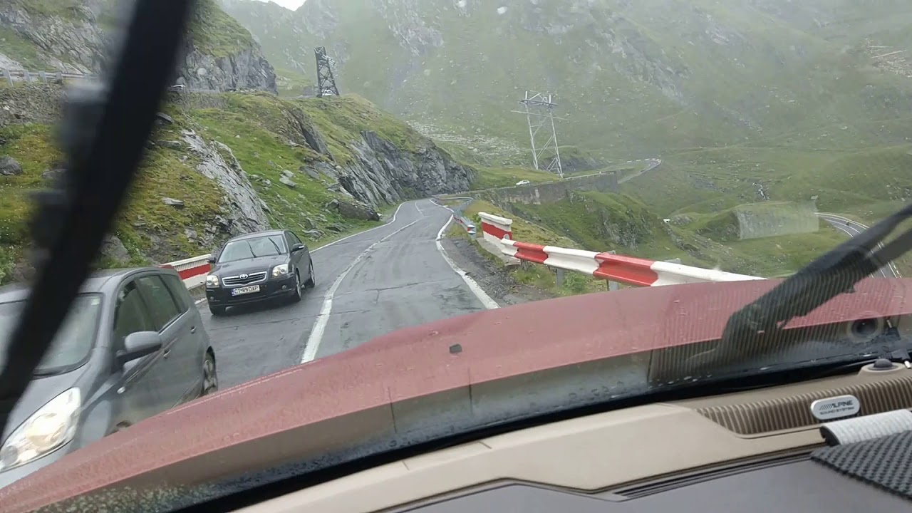 Ram 2500 on Transfagarasan