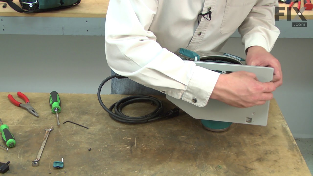 Makita Circular Saw Repair - How to Replace the Base