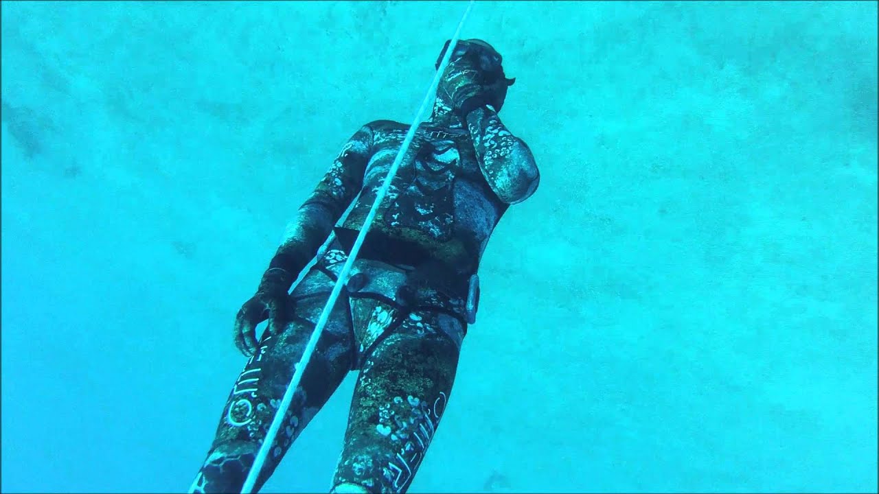 Hellas Freedivers - AIDA 2** - A nice dive to 20m