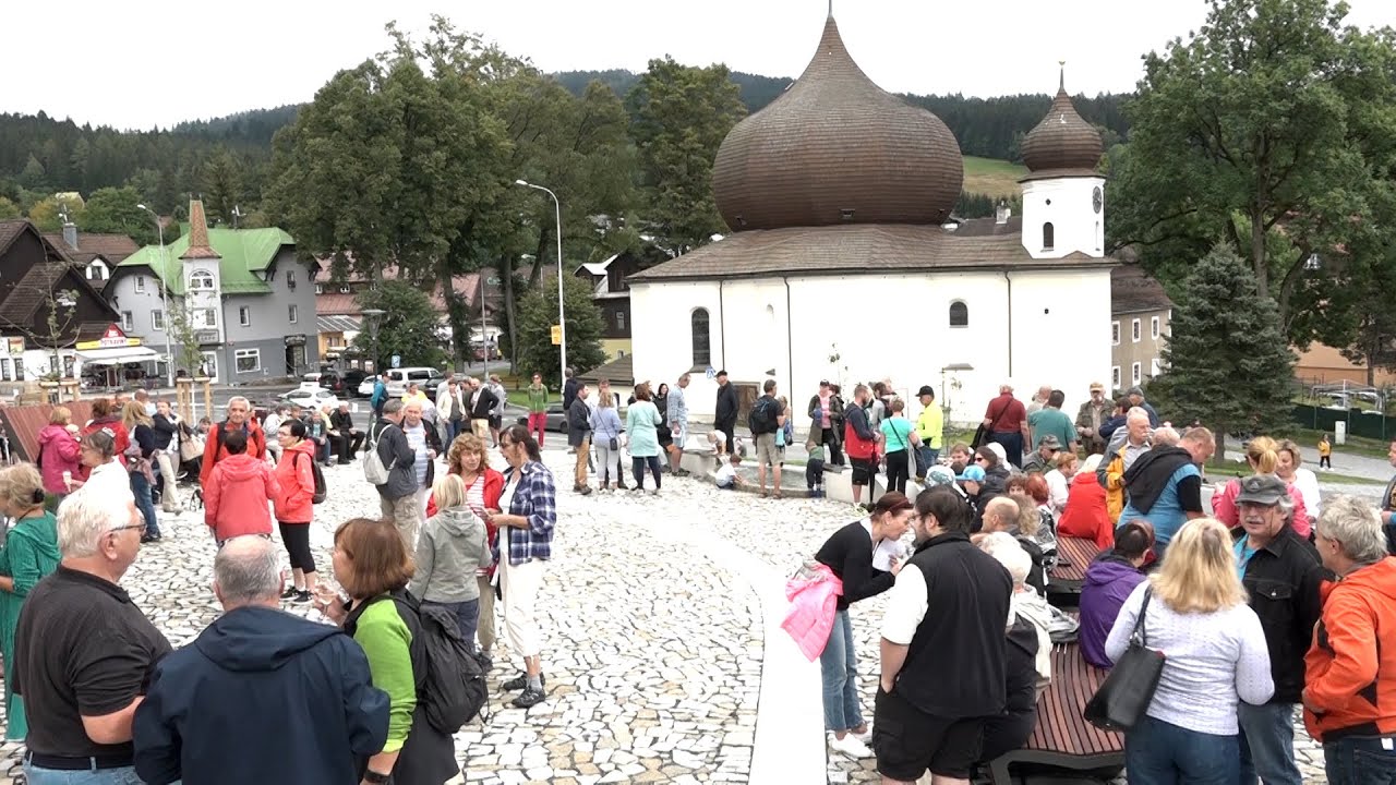 Slavnostní otevření náměstí v Železné Rudě