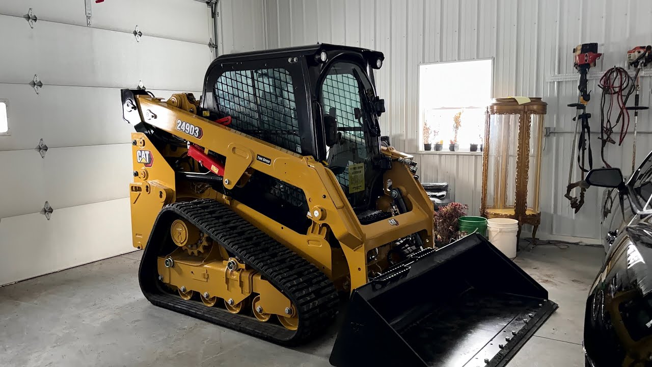 CAT 249D3 Brush Cutting With Wolverine Brush Cutter!