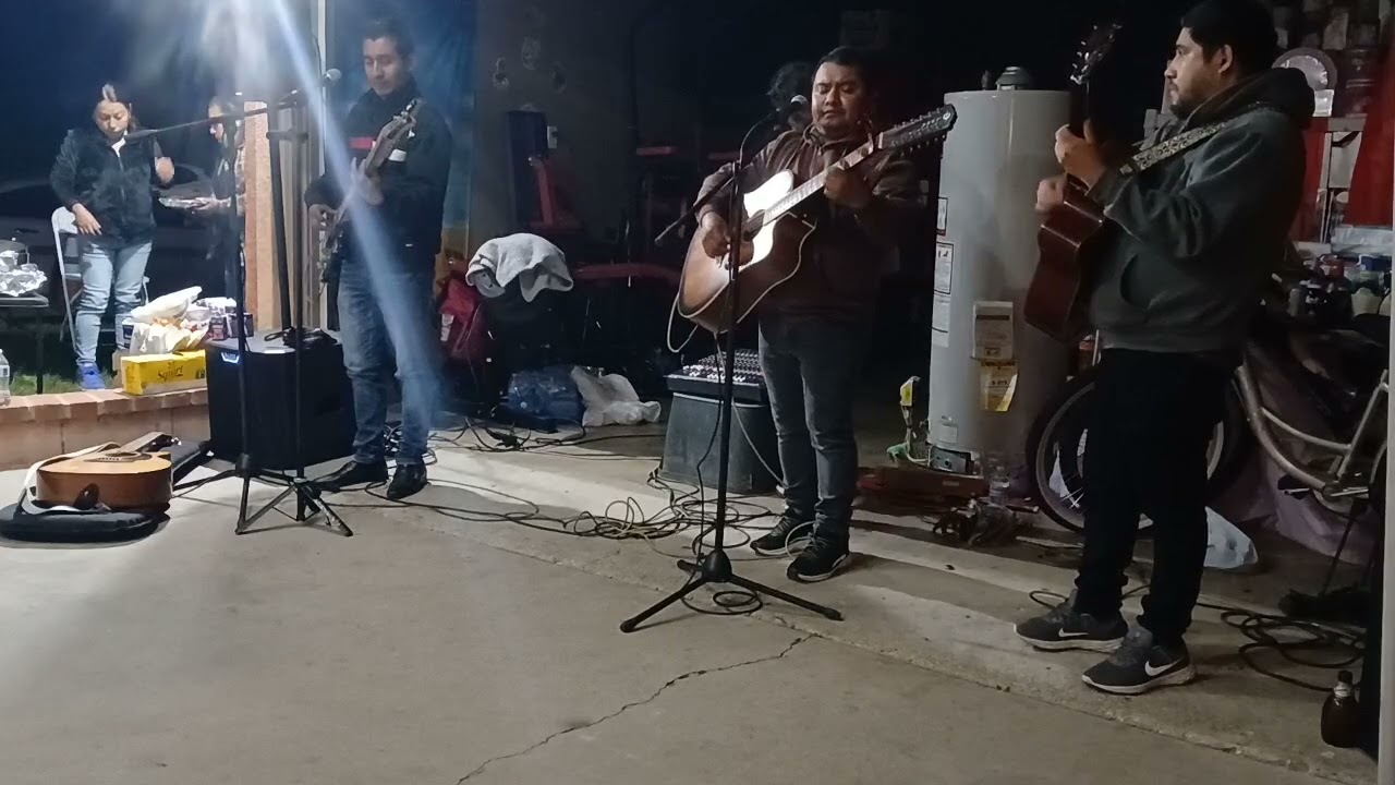 Fidel flores FT Vidalio Melo En Santa Maria CA