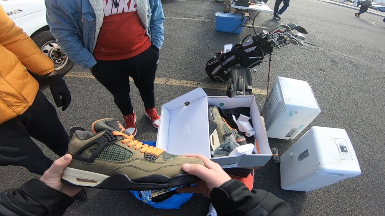 OFF WHITE & UNDEFEATED 4s AT THE FLEA MARKET!? BAD DAY UNTIL I FOUND THESE AIR JORDAN 1s AND JACKET