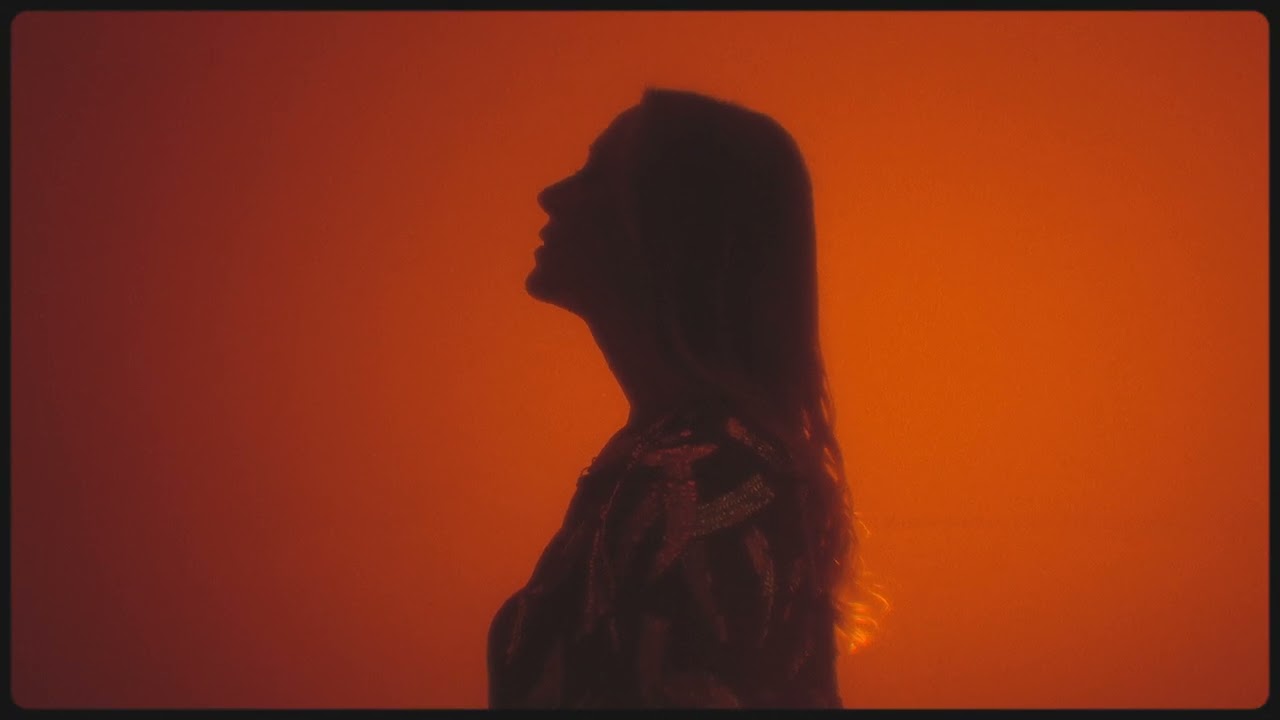 Sadie Campbell - 'What Love Can Do'  Visualizer