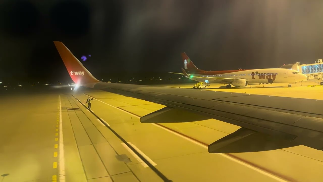 Tway Air TW191 Incheon International Airport TakeOff