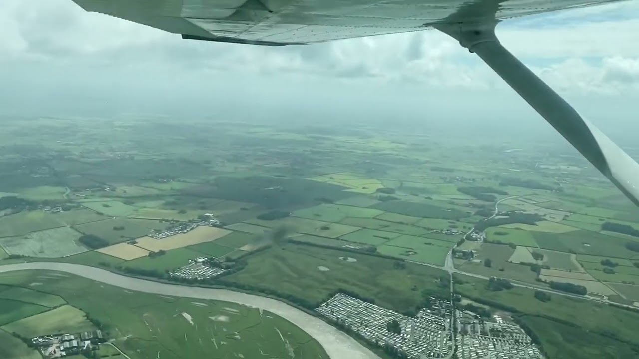 DJJohnny goes Flying again!
