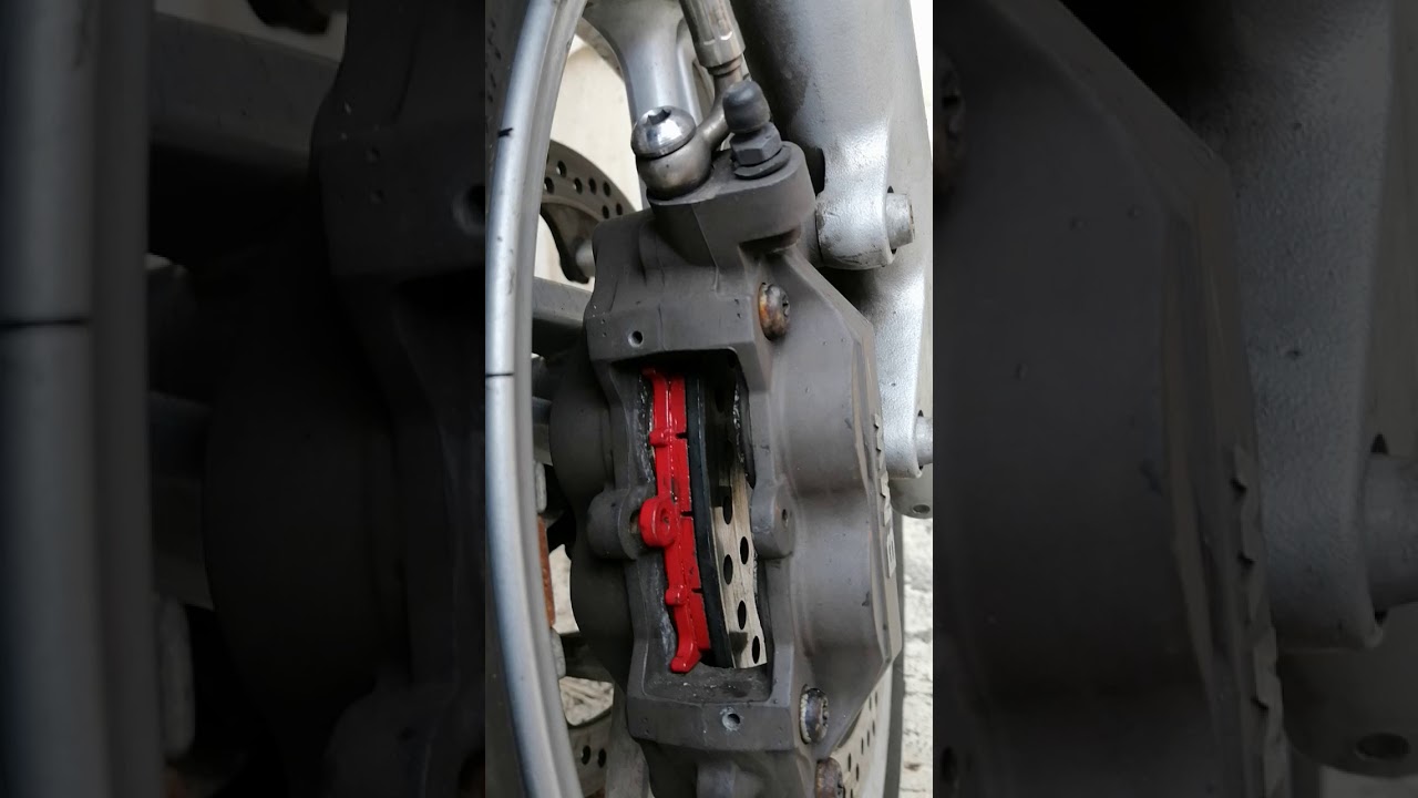 Sostituzione pasticche BMW r 1150 r