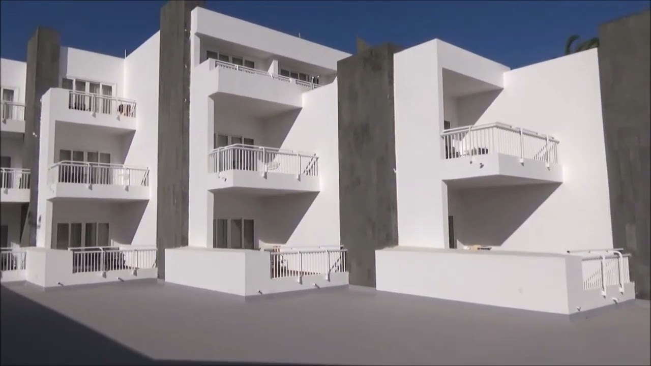 Walk around the Riu Paraiso Hotel, Los Pocillos, Lanzarote. May 2023